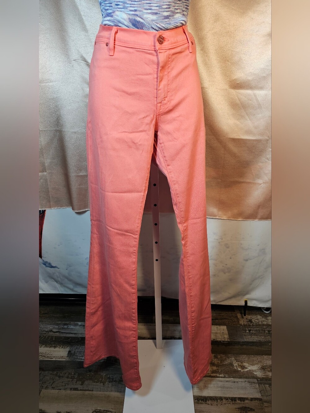 MOTHER The Curfew Low Rise Flare Jeans Pop Coral Pink Size 32
